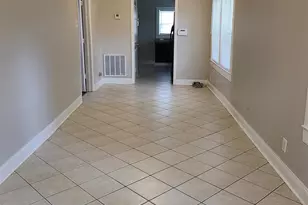 312 E Moreno St, Pensacola, FL 32503 - Photo 3