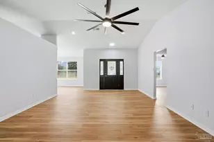 1000 Heathrow Dr, Cantonment, FL 32533 - Photo 13