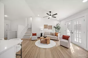 2828 Mandeville Ln, Pensacola, FL 32526 - Photo 3