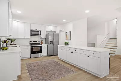 2828 Mandeville Ln, Pensacola, FL 32526 - Photo 11