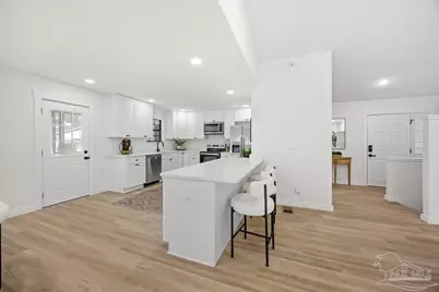 2828 Mandeville Ln, Pensacola, FL 32526 - Photo 13