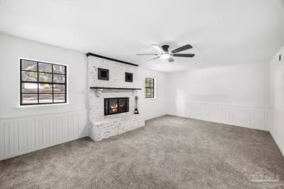 2828 Mandeville Ln, Pensacola, FL 32526 - Photo 19