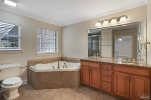 4621 Riley Rd, Milton, FL 32583 - Photo 13