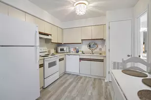 920 W Lagoon Ave, Gulf Shores, AL 36542 - Photo 11