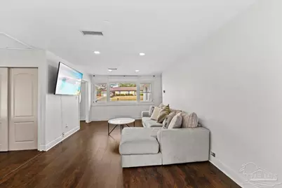 2521 Tomlinson Rd, Pensacola, FL 32526 - Photo 7