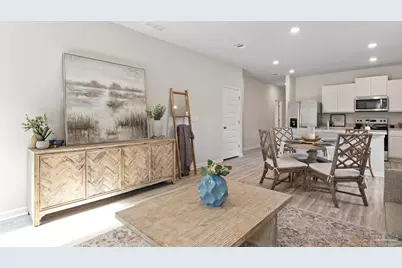 8142 Fox Hunt Dr, Milton, FL 32583 - Photo 5