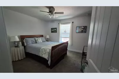 2102 Fairchild St, Pensacola, FL 32504 - Photo 9