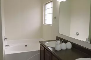 7070 Marissa Point Ln, Milton, FL 32583 - Photo 11