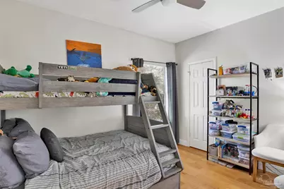 2718 Summertree Ln, Gulf Breeze, FL 32563 - Photo 17