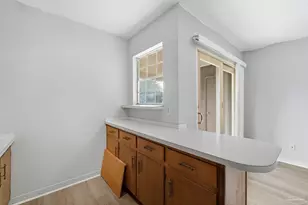 8101 Tippin Ave, Pensacola, FL 32514 - Photo 7