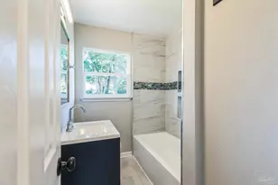 2345 N 8th Ave, Pensacola, FL 32503 - Photo 15