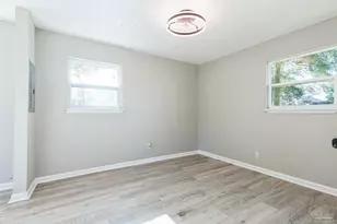 2345 N 8th Ave, Pensacola, FL 32503 - Photo 25