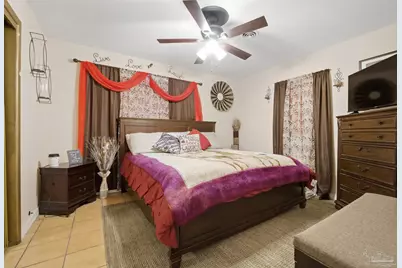 6351 Judkins Dr, Pensacola, FL 32504 - Photo 9