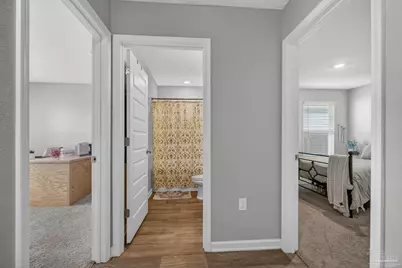 5578 Galahad Trl, Milton, FL 32583 - Photo 7