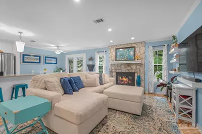 4831 E Olive Rd #1D, Pensacola, FL 32514 - Photo 11