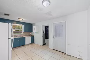 3936 Elmcrest Dr, Pensacola, FL 32504 - Photo 15