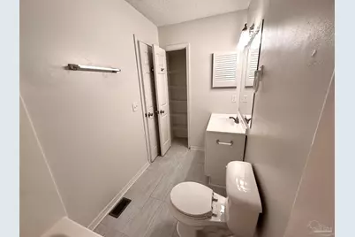 5051 Grande Dr #L5, Pensacola, FL 32504 - Photo 21