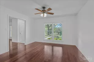 5704 Janet St, Milton, FL 32570 - Photo 11