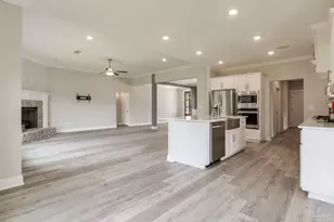 6044 Huntington Creek Blvd, Pensacola, FL 32526 - Photo 13