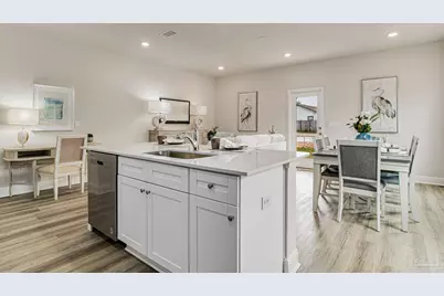 2414 Cliff Hollow Cir, Gulf Breeze, FL 32563 - Photo 7