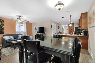 323 N Reus St, Pensacola, FL 32501 - Photo 13