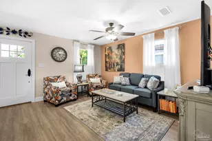 323 N Reus St, Pensacola, FL 32501 - Photo 9