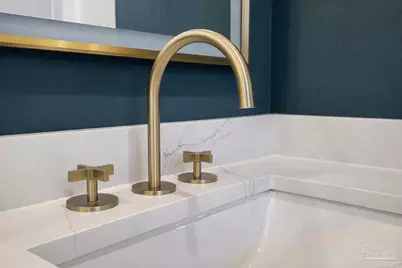 606 E Leonard St, Pensacola, FL 32503 - Photo 9