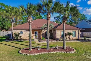 1000 Coronado Ct, Gulf Breeze, FL 32563 - Photo 1