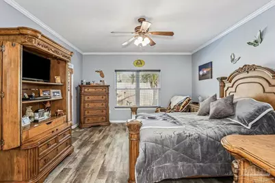 1000 Coronado Ct, Gulf Breeze, FL 32563 - Photo 21