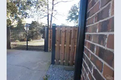 5807 Dahoon Dr, Pensacola, FL 32526 - Photo 3