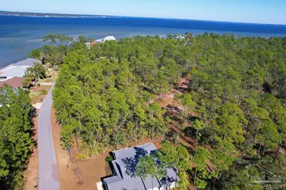 5433 North Shore Rd, Pensacola, FL 32507 - Photo 11