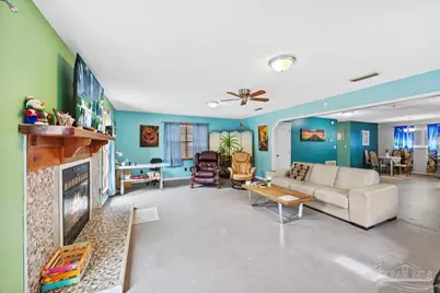 3060 Safronia Shores Rd, Navarre, FL 32566 - Photo 9