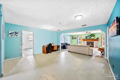 3060 Safronia Shores Rd, Navarre, FL 32566 - Photo 7