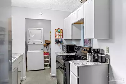 3060 Safronia Shores Rd, Navarre, FL 32566 - Photo 15