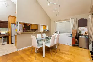 2143 Yardley Cir, Pensacola, FL 32526 - Photo 5