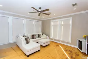 2143 Yardley Cir, Pensacola, FL 32526 - Photo 7