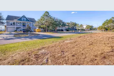 4162 Madura Rd, Gulf Breeze, FL 32563 - Photo 9