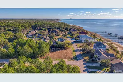 4162 Madura Rd, Gulf Breeze, FL 32563 - Photo 13