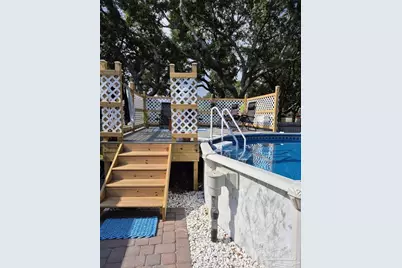 1960 Amhurst Ct, Navarre, FL 32566 - Photo 15