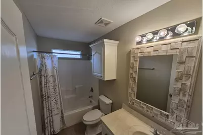 1960 Amhurst Ct, Navarre, FL 32566 - Photo 35