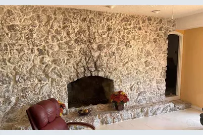 239 Sabine Dr, Pensacola Beach, FL 32561 - Photo 17