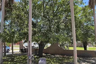 239 Sabine Dr, Pensacola Beach, FL 32561 - Photo 25