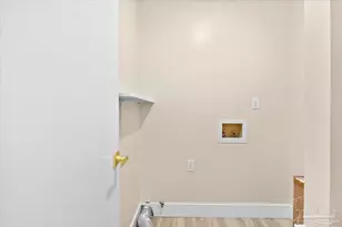 3111 Holley Point Rd, Navarre, FL 32566 - Photo 23