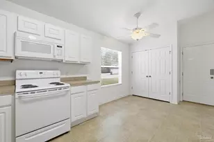 638 Saleta St, Pensacola, FL 32534 - Photo 5