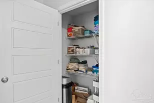 5855 Belmont Stakes Rd, Pensacola, FL 32526 - Photo 9