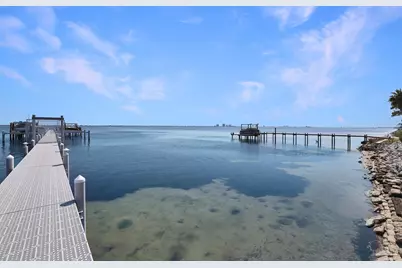 940 Sound Harbor Cir, Gulf Breeze, FL 32563 - Photo 47