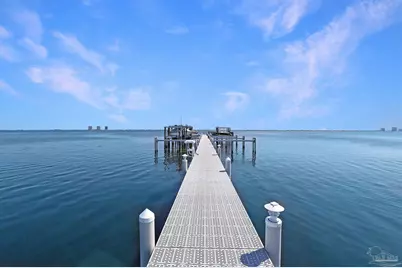 940 Sound Harbor Cir, Gulf Breeze, FL 32563 - Photo 49