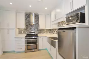 940 Sound Harbor Cir, Gulf Breeze, FL 32563 - Photo 13