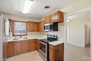 6444 Walnut St, Milton, FL 32570 - Photo 11