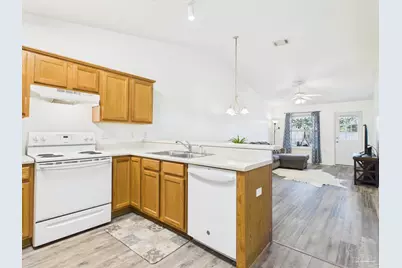 1453 Dunhurst Dr, Pensacola, FL 32534 - Photo 9